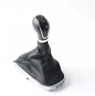 Чехол рычага КПП для Opel Astra J \'10-15 (+ручка 6ст КПП с хромом) AVTM 645738799