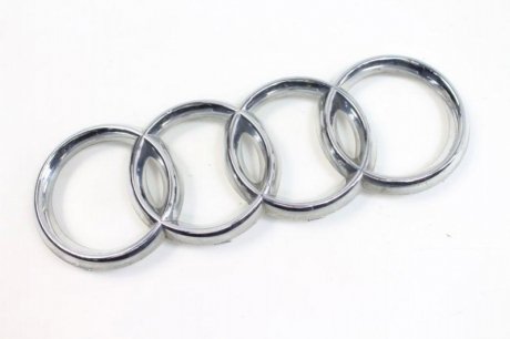 Эмблема решетки радиатора Audi Q7 \'06-15 AVTM 18P01934 (фото 1)