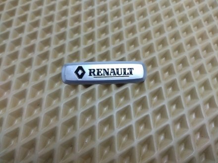 Шильдик (эмблема) для ковриков Renault AVTM LGEV10273 (фото 1)