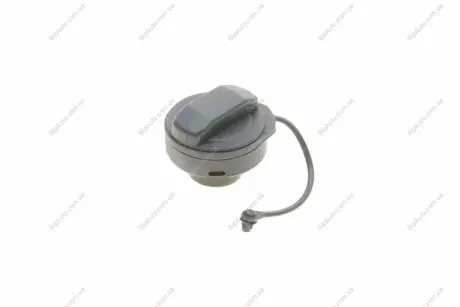 Кришка бака паливного VW Passat/Polo/Caddy II/Golf II-IV 83- VIKA 12010584501