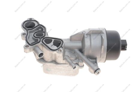 Радіатор масляний Citroen C4/C5/Peugeot 207/308/508/5008 1.6 08- (теплообмінник) VIKA 19635501