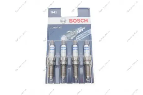 Свічка запалюванняCitroen Berlingo/Peugeot Partner 1.6i 09-/Mini 1.4/1.6 06-12 0 242 129 804 BOSCH 0242129804