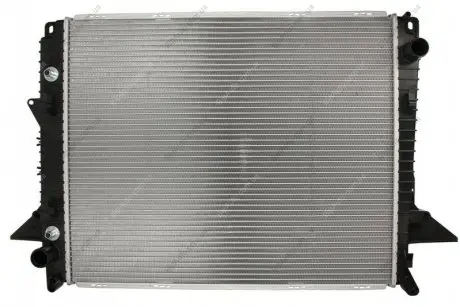 LAND ROVER Радіатор охолодження двиг. Discovery III,IV, Range Rover Sport 2.7TD 04- NISSENS 64321A