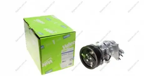 Компресор кондиціонера Renault Kangoo 1.4 97-/1.5dCi 03- Valeo 699218