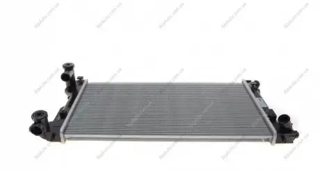 Радіатор охолодження Toyota Camry 2.0/2.4 03-08 Valeo 734712