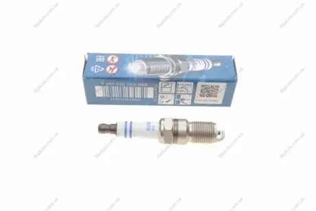Свічка запалювання Ford Escort/Fiesta/Scorpio 1.0-2.9 -02 0 241 235 753 BOSCH 0241235753