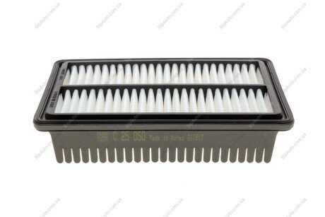 Фільтр повітряний Hyundai Venue 1.0-1.6 MPi 19- -FILTER MANN C 25 050