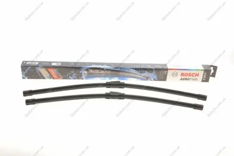 Щітки склоочисника (600/550mm) MBE-class (W213/A238)/VW Tiguan 00- 3 397 014 242 BOSCH 3397014242