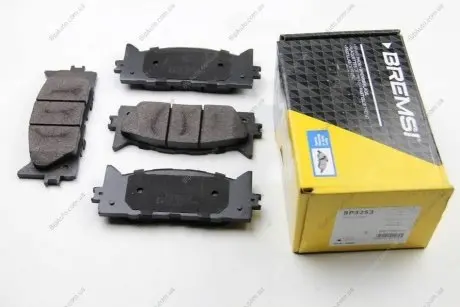 Гальмівні колодки пер. Toyota Camry 06-11 (akebono) Bremsi BP3253