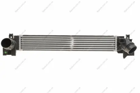 Радіатор інтеркулера BMW 1 (F40/F48) 15- (B38) NRF 30944