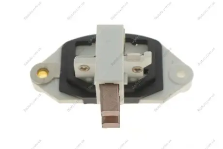 Реле генератора (24V) DAF/MAN/MB/Volvo = 132903 HC- F 032 132 903 CARGO F032132903