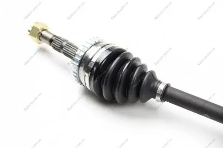 Піввісь Combo 1.3/1.7DI/DTI 01- Пр. (+ABS 29z) BGA DS9500RA