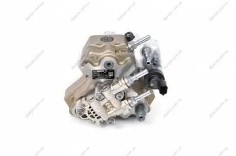 Паливний насос common rail BOSCH 0445020150