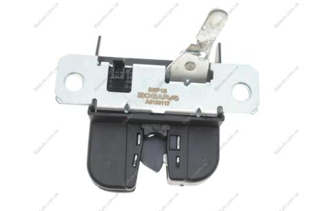 Замок кришки багажника VW Golf IV 97-06 BOGAP A5136117
