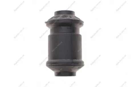 Сайлентблок важеля (переднього/знизу/спереду) VW Caddy II 1.6/1.9D 96-00 MEYLE 100 422 1190