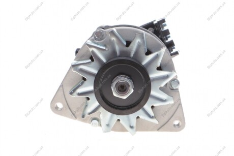 Генератор Ford Transit 2.5 DI/TD 91-00 (14V/70A) (шкив d=66.5mm) = 111742 HC- CARGO F 032 111 742