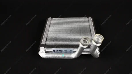 Фото 1 - kale vw радіатор опалення golf v,vi, passat, tiguan, skoda octavia ii, superb ii Kale Oto radyator 346745 KALE VW радіатор опалення Golf V,VI, Passat, Tiguan, Skoda Octavia II, SuperB II Kale Oto radyator 346745 (фото 1)