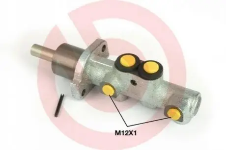 Гальмівний циліндр головний BREMBO M85 038