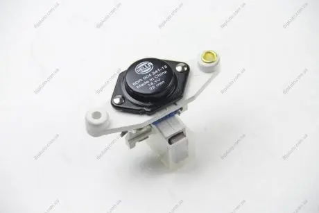 Регулятор генератора MB/VAG 14V (28mm) HELLA 5DR004241-131