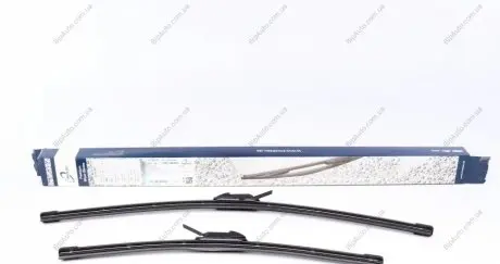 Щітки склоочисника (600/450мм) VW Caddy III 04-15 AUTOMOTIVE TRUCKTEC 07.58.057