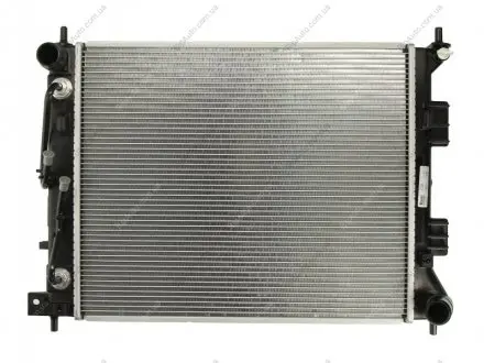 Радіатор охолодження двигуна NISSENS 67608