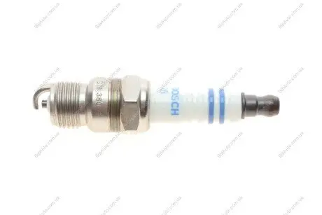 Свічка запалювання Cadillac/Chevrolet/Jeep/Pontiac (Super Plus Yttrium) 0 242 225 622 BOSCH 0242225622