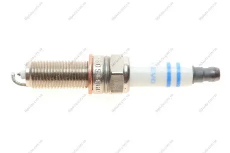 Свічка запалення Hyundai i20/i30/Kia Ceed 15- 0 242 145 611 BOSCH 0242145611 (фото 1)