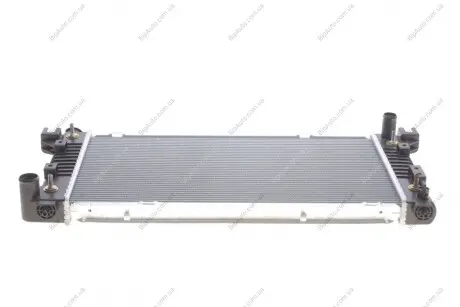 Радіатор охолодження Chrysler Voyager/Caravan 2.4 95-01 NRF 50237