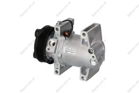 Компресор кондиціонера Nissan Navara NP300/Pathfinder 05- NRF 320109