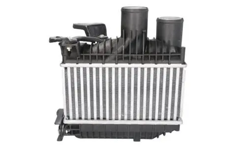 Інтеркулер TOYOTA AVENSIS, AVENSIS VERSO, COROLLA 2.0D 10.99-11.08 THERMOTEC DA2001TT
