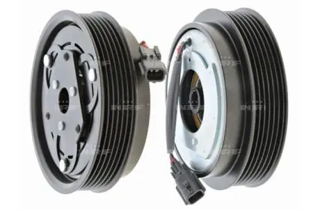 Шків компресора кондиціонера Dacia Dokker/Duster/Logan/Sandero 1.5 dCi/1.6 LPG 08- NRF 380071