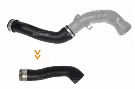 Патрубок інтеркулера (нижній/L) BMW 3 (E90/E91) 2.0d 04-12 (M47/N47) NRF 166139 (фото 1)