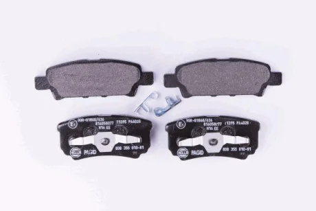 Колодки гальмівні дискові; задня вісь HELLA 8DB355010811