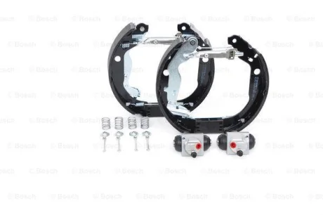 RENAULT К-т гальмівних колодок (барабан) SUPER PRO Duster, Clio II, Logan, Citroen (система !) BOSCH 0204114684