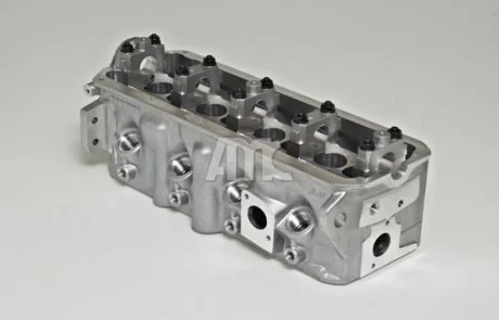 Головка блоку циліндрів VW GOLF 1.9TD 95 AMC 908058