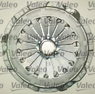 Комплект зчеплення з вижимним ACCENT II/GETZ/MATRIX 1.5CRDi 01-10 (215mm20z) Valeo 826423